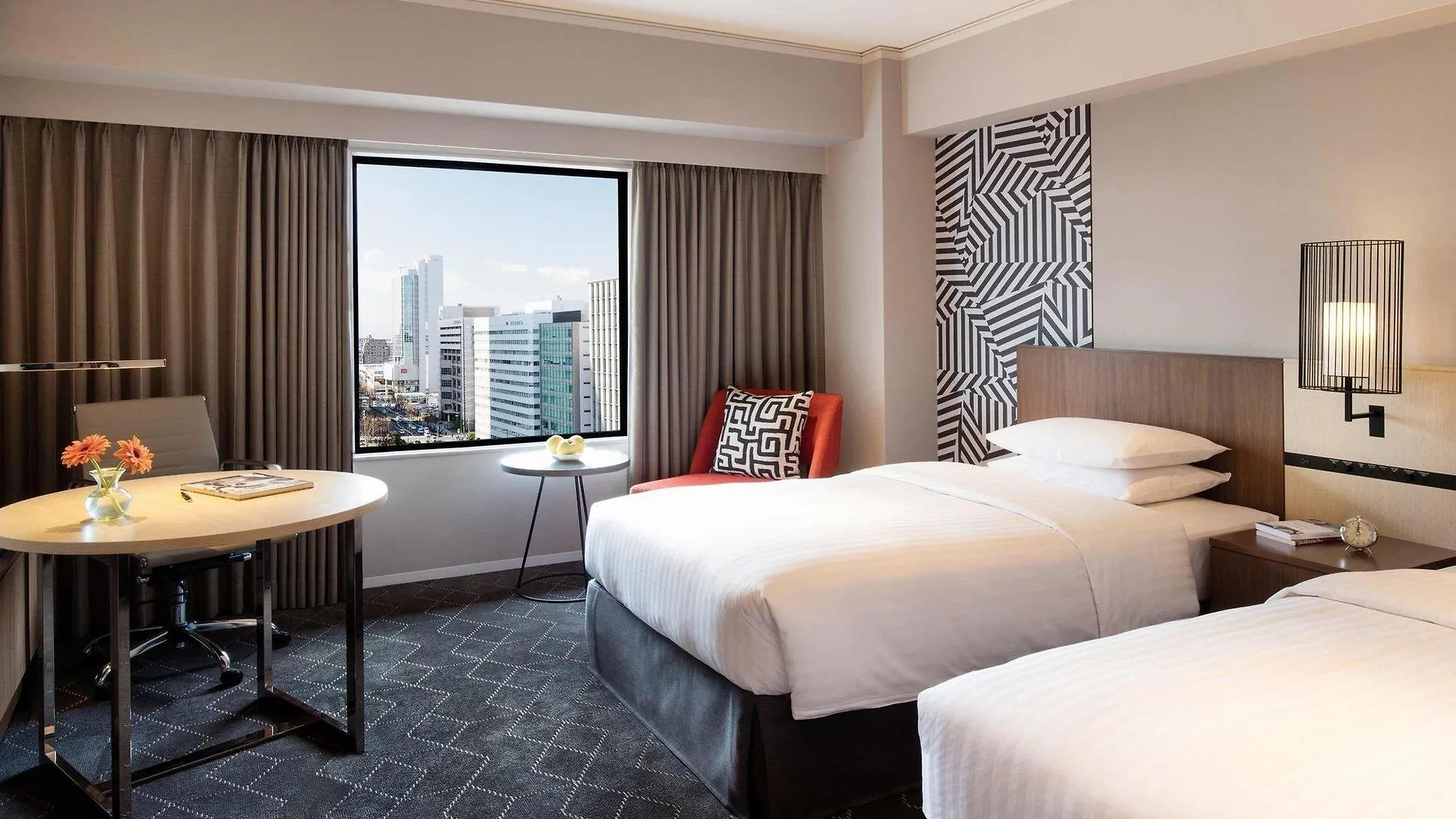 Courtyard By Marriott Shin-Osaka Station Hotel 5*, Osaka Japan