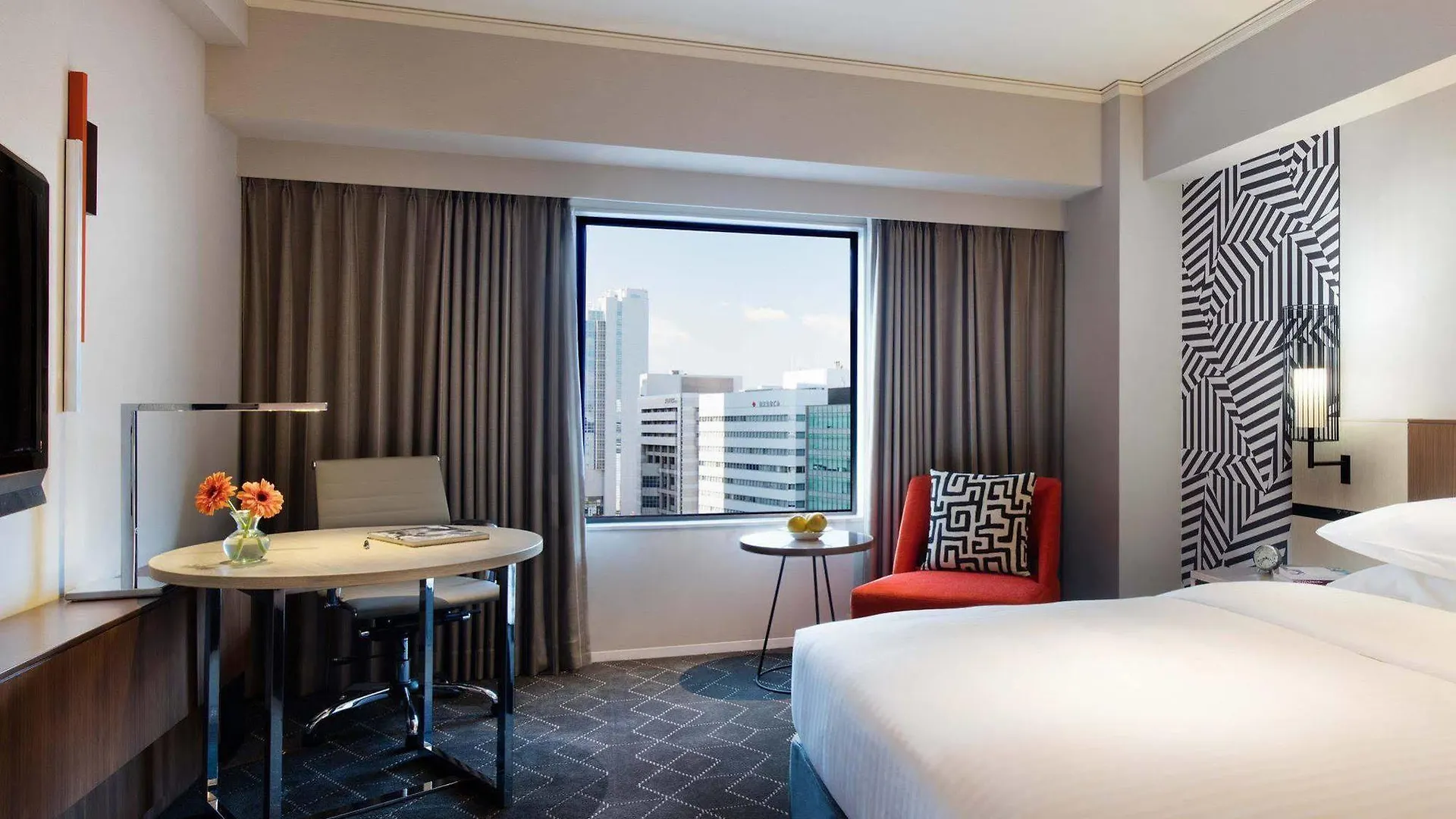 Courtyard By Marriott Shin-Osaka Station Hotel 5*, Osaka