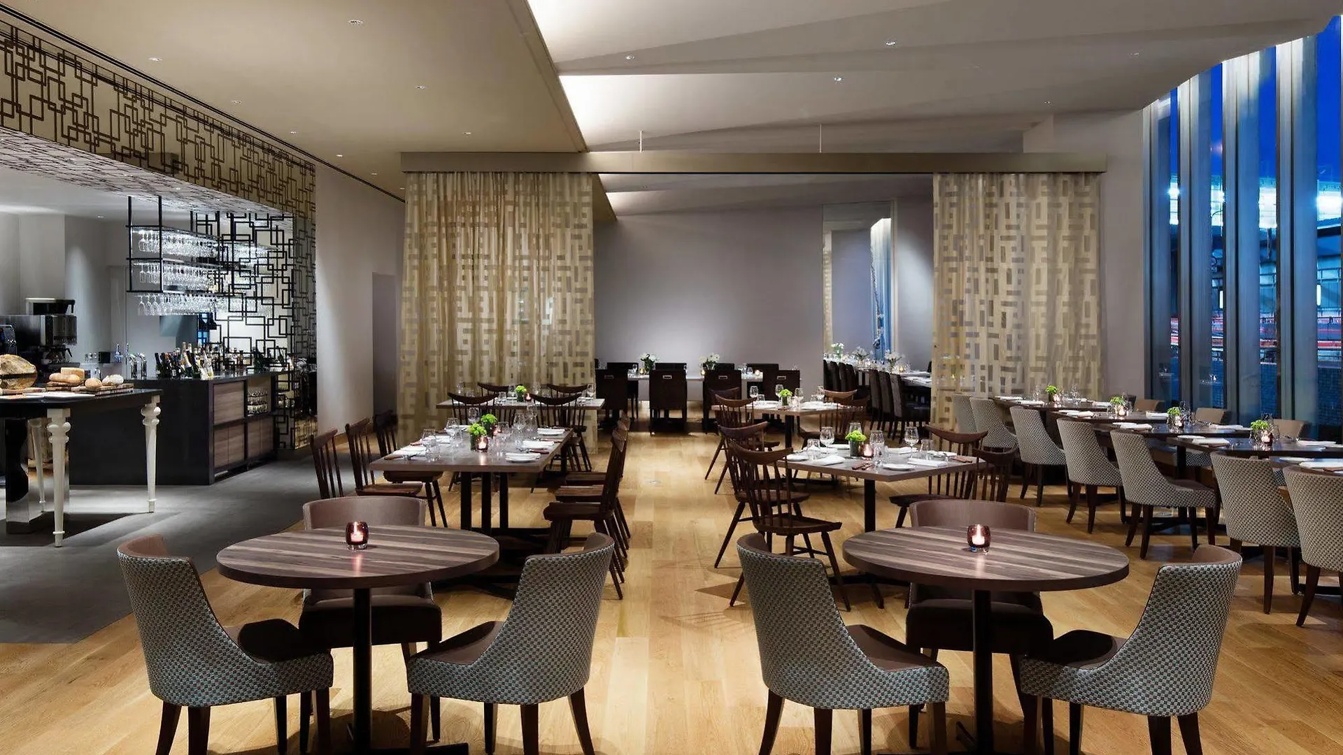 Courtyard By Marriott Shin-Osaka Station Hotel Osaka