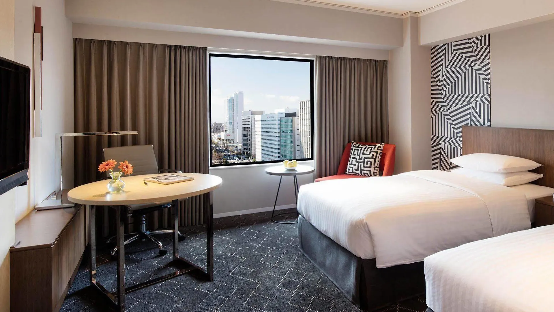 Courtyard By Marriott Shin-Osaka Station Hotel