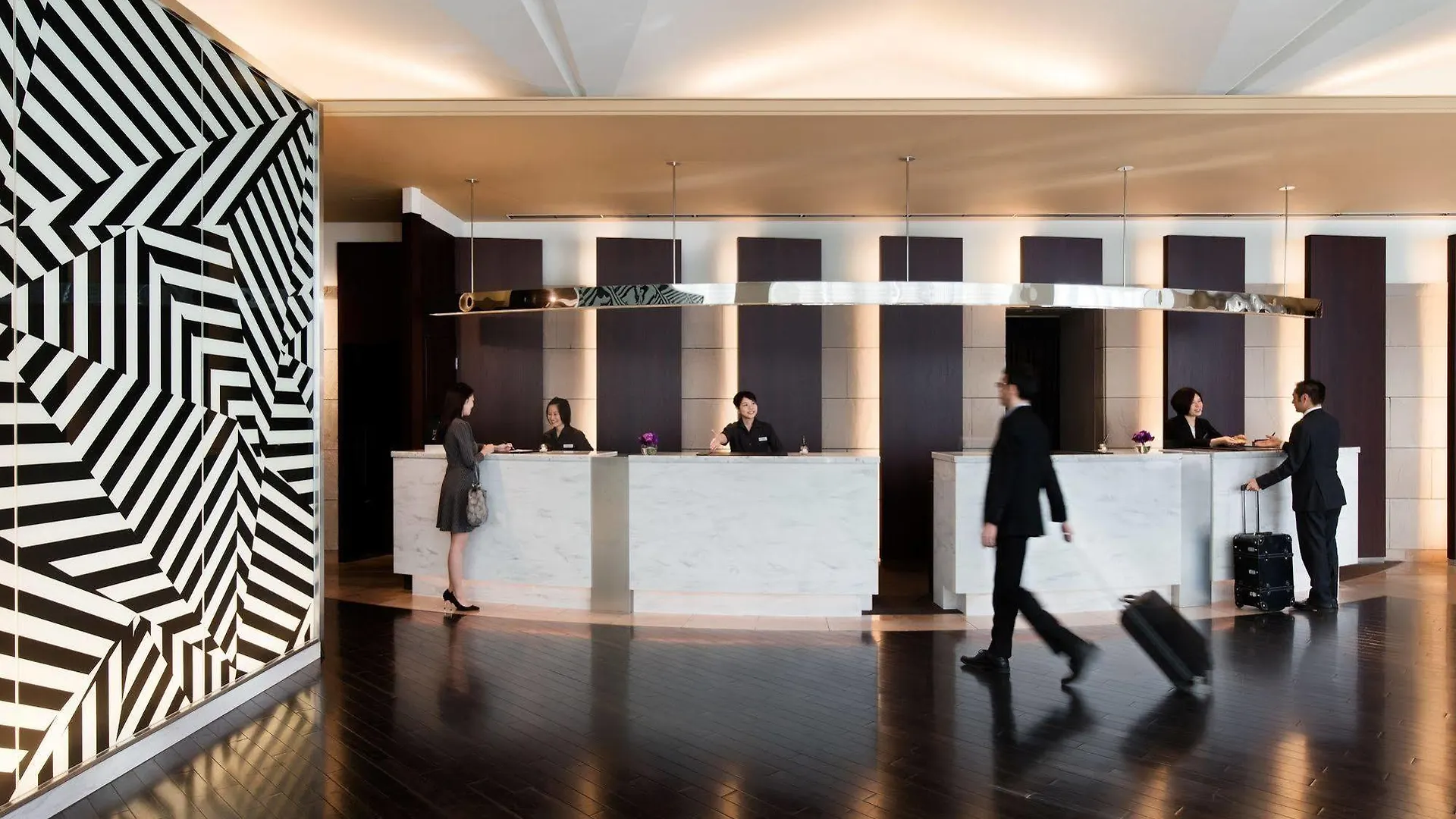 Courtyard By Marriott Shin-Osaka Station Hotel Osaka